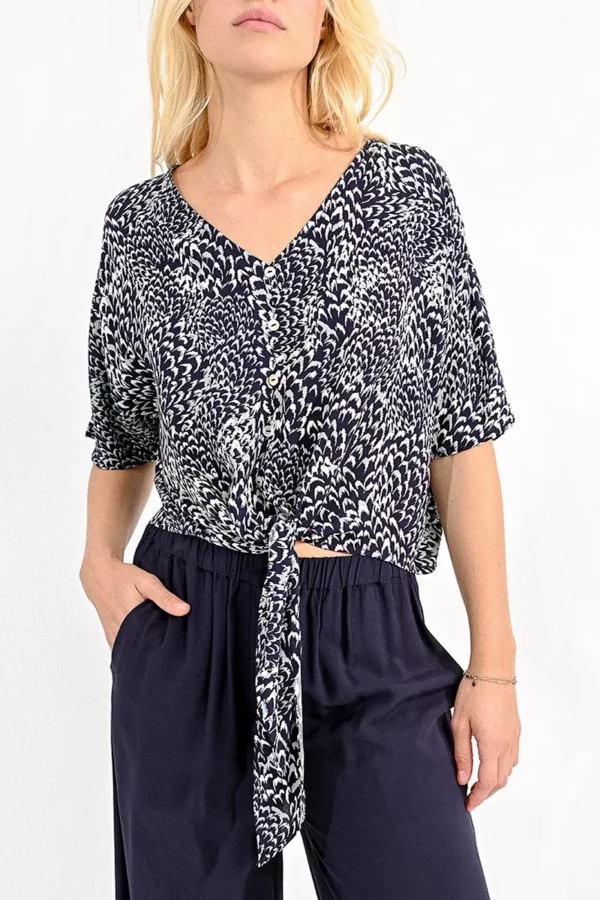 lazatop-de-manga-corta-con-estampado-y-lazada-